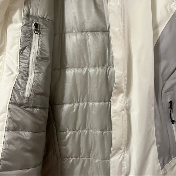 The North Face Summit Series Ski Jacket - White - Size S - Picture 7 of 16